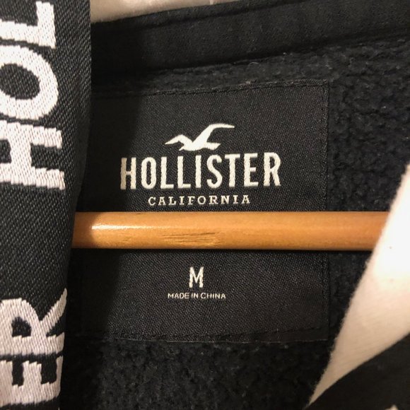 Hollister Black and White Hoodie In Mens Medium - Picture 3 of 5